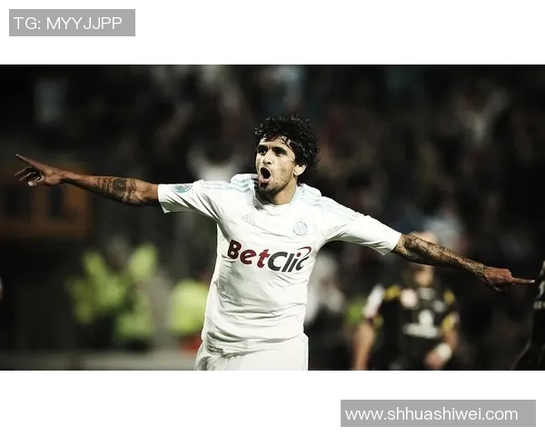 当世界顶级足球巨星齐聚一堂：挑战极限共谱绿茵传奇